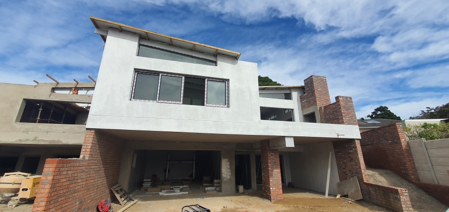 4 Bedroom Property for Sale in Mossel Bay Central Western Cape